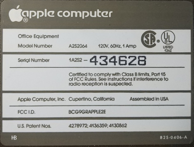 Apple //e case label